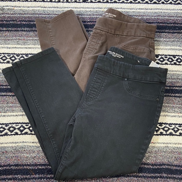 Chico's Denim - Chico's Sz 0.5 Bundle of 2 Black Brown Pull On Jegging Skinny Stretch Jeans 6R